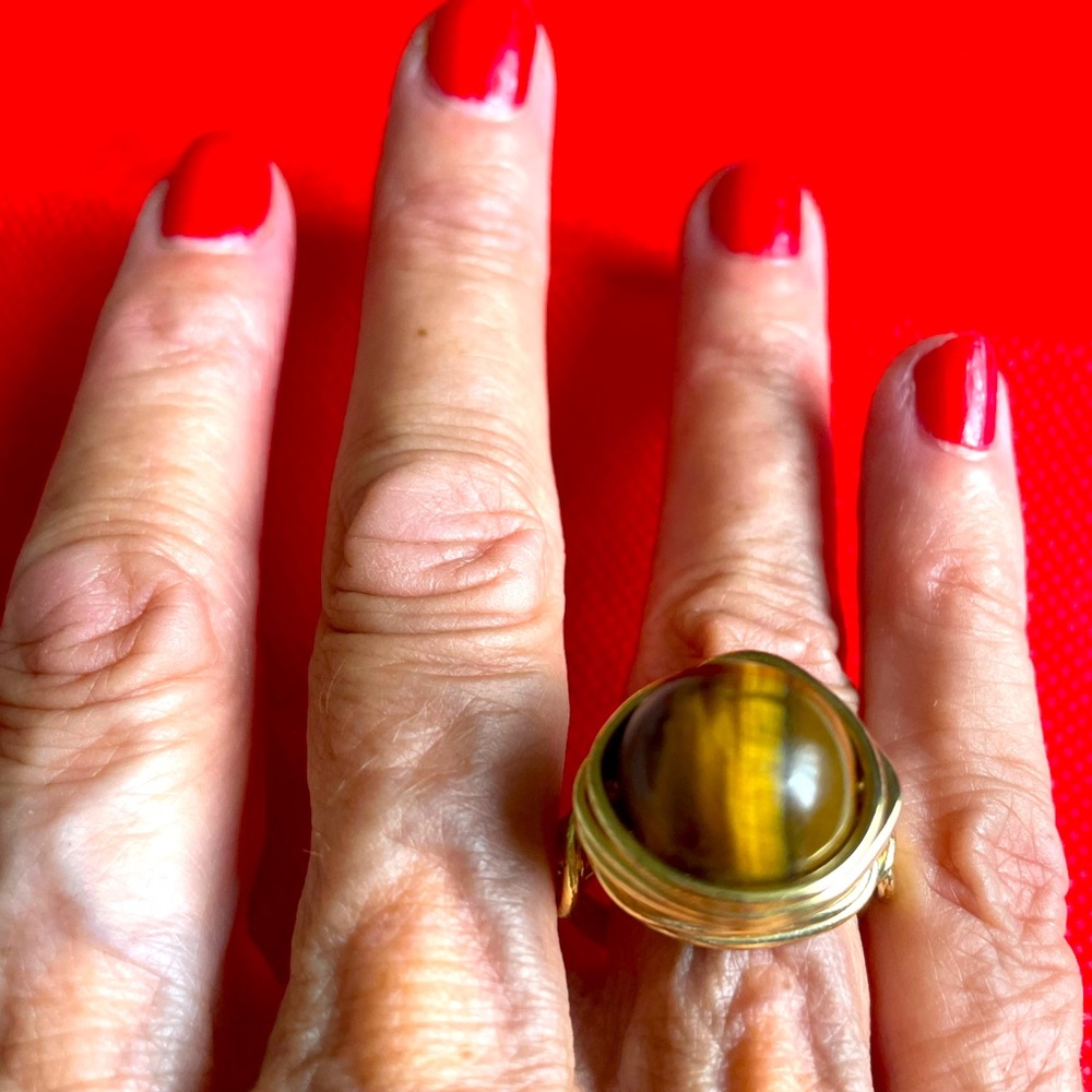 Tigers eye bead ring. With gold filled wire.